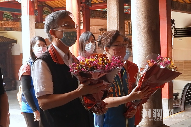 為花蓮客庄遶境祈福，縣府赴新竹總廟恭迎義民爺敕
