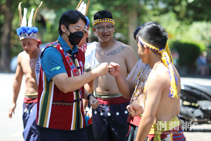 花蓮市撒固兒部落豐年祭 魏嘉賢預告部落聚會所
