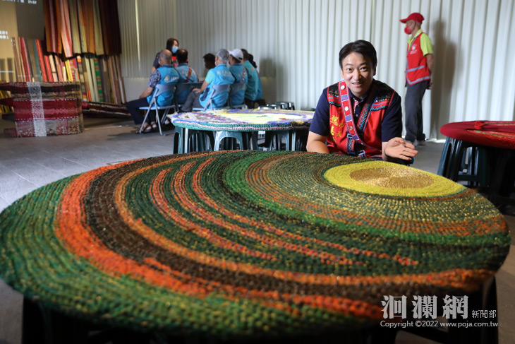 裹山開花展現當代織藝創作，今起原住民文化歷史館