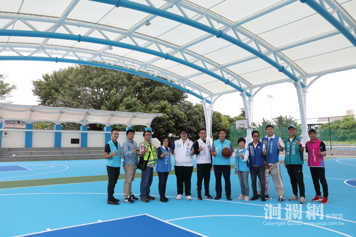 中山公園風雨球場竣工前會勘  最快明年初啟用