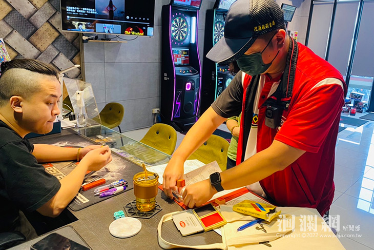 菸害防制法新制上路花蓮縣衛生局前往電子煙實體