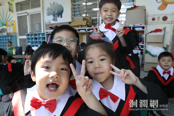 花蓮市幼大班披學士服拍畢業照 留下美好的回憶