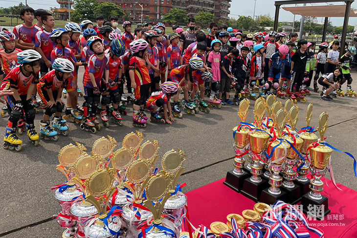 112年花蓮縣『縣長盃』滑輪溜冰錦標賽300位選手