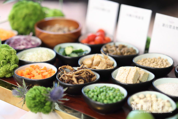 秧悦美地倡議「愛地球吃有機．蔬食低碳挺永續」攜