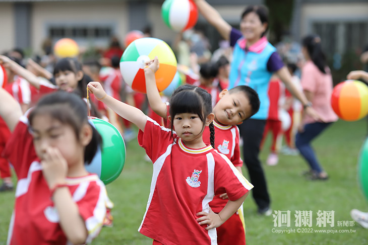 吉安鄉幼溫馨舉辦母親節感恩活動 親子同樂幸福