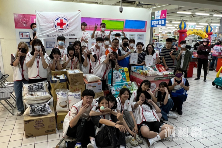 家樂福紅十字會聯合募物資 捐送畢士大教養院