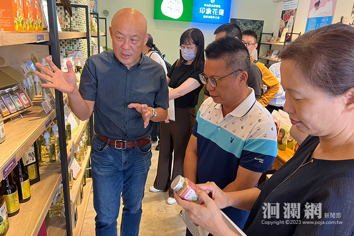 農糧署副署長姚志旺參訪花蓮農產製作名產店