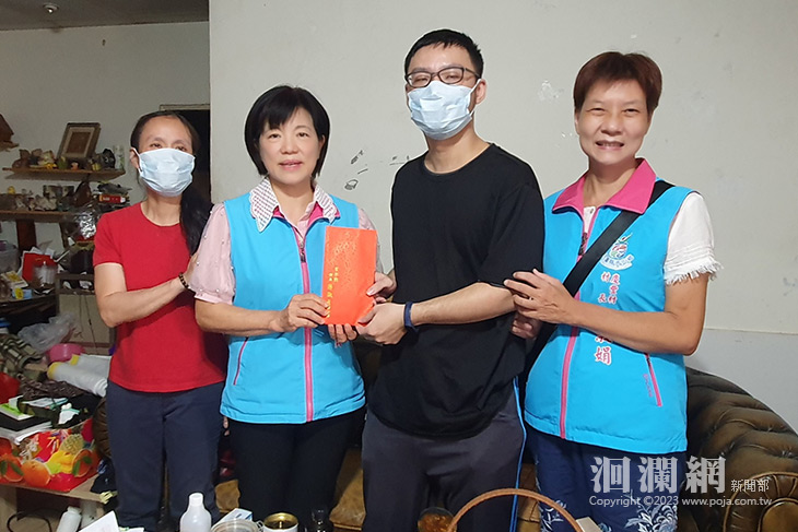 游淑貞慰問孝子移植肝臟救父，啟動吉安鄉救助平台