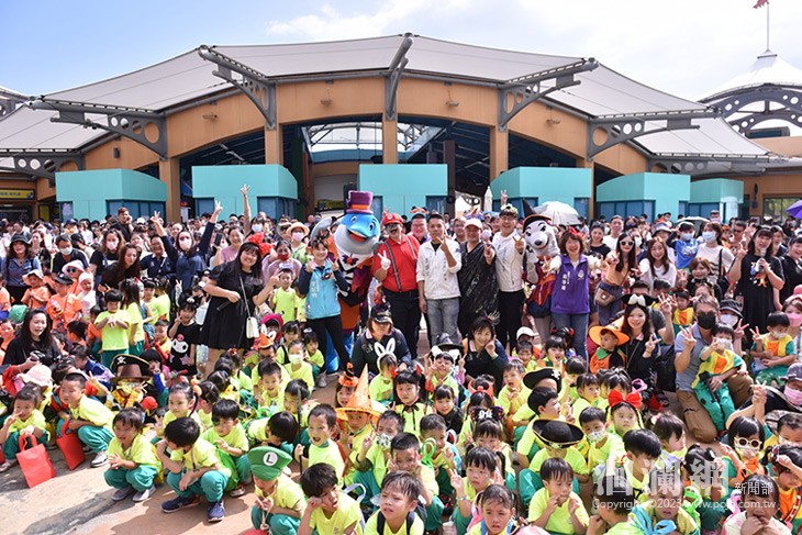 市幼海洋搗蛋趴慶萬聖，魏嘉彥化身瑪利歐同樂