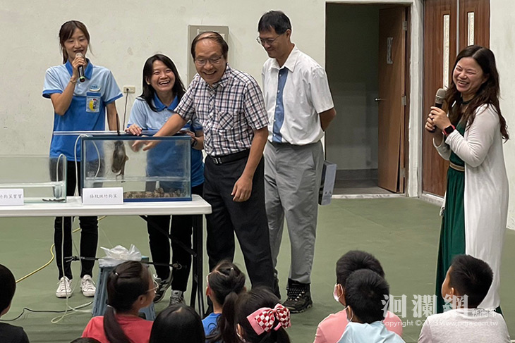 東華附小執行5G標竿計畫 「水生生物與環境」海