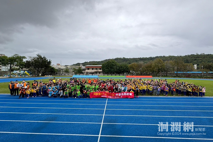 中華國小路跑賽~與美崙溪一同迎龍年