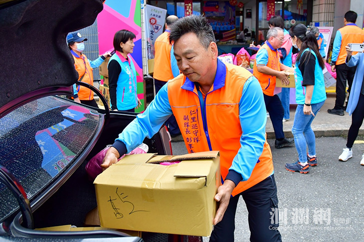 吉安鄉建立巡守分隊獨老關懷網絡 隊長率領親送