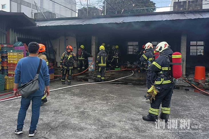 吉安鄉福興村上午驚傳火警 游淑貞與統冠超市迅