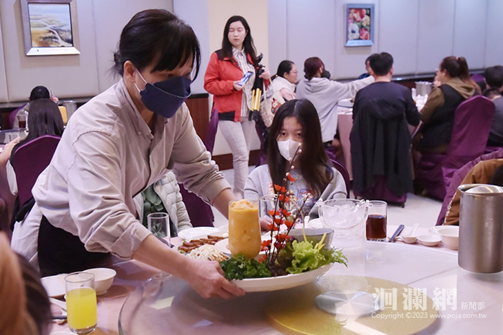 阿思瑪麗景大飯店宴請家扶中心 魏嘉彥頒贈感謝