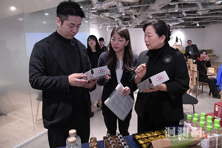 花蓮農產跨境行銷新里程 縣長徐榛蔚攜10家產品