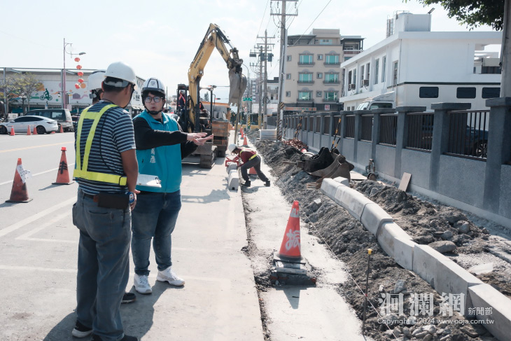 魏嘉彥會勘重慶路人行道改善工程 打造安全步行