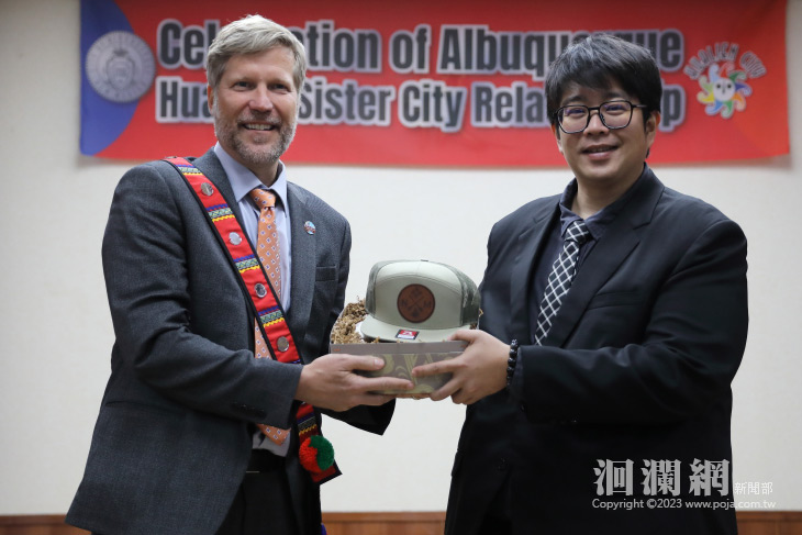10,000公里的姊妹情 美阿布奎基市長率團訪花