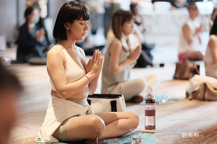 瑜珈-01_0.jpg