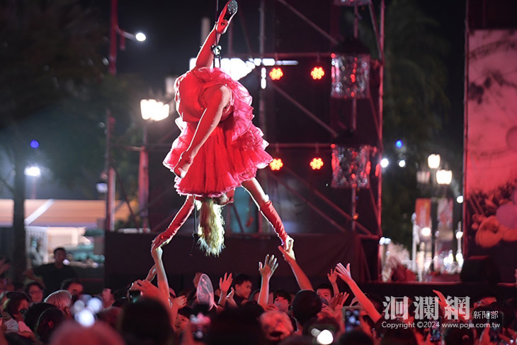 2024花蓮東西國際競演「法國佩萊特小姐劇院」圓