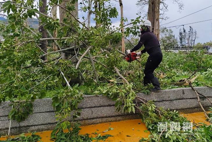 災後復原總動員 鎮公所停休以民為重