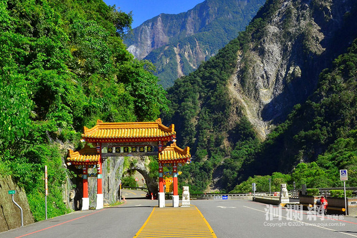<a href=travel/taroko/2009-08-27/338.html target=_blank class=infotextkey>太魯閣</a>-01.jpg