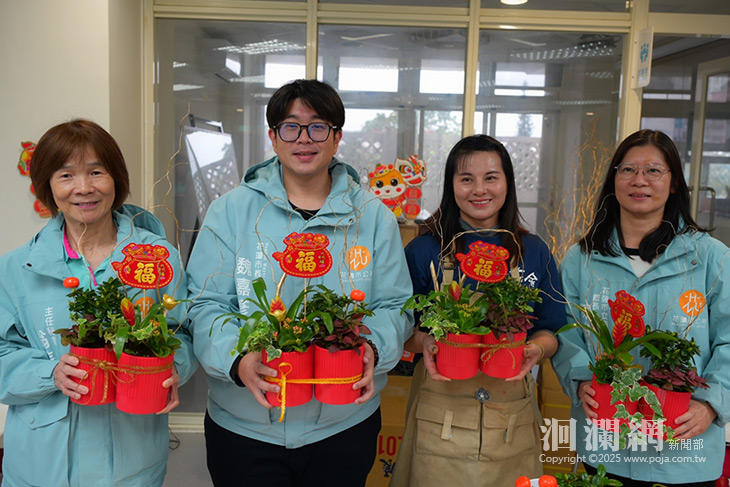 2025圖書館志工聯誼，市長魏嘉彥感謝百合志工團服